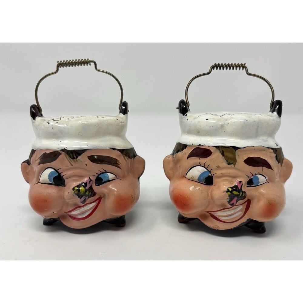 Vintage Kitschy Tilso Chef Bee On Nose Salt & Pepper Shakers Japan